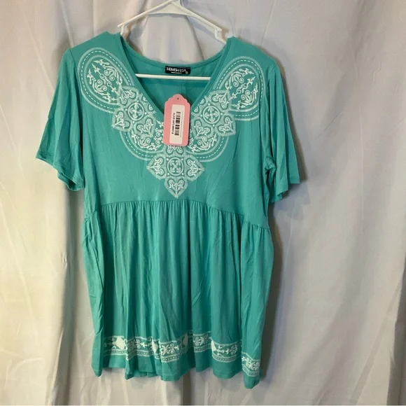 Heimish Women’s Short Sleeve V-Neck Damask Bohemian Top Size Small Mint NWTO - Picture 1 of 11